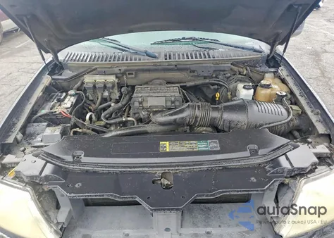 2005 Lincoln Navigator z USA, uszkodzony, nr VIN 5LMFU27575LJ13664